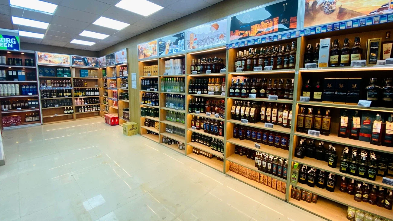 L1 Wine Shop Gurugram — Terms And Conditions page banner